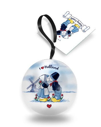 Kerstbal Kissing Couple Holland